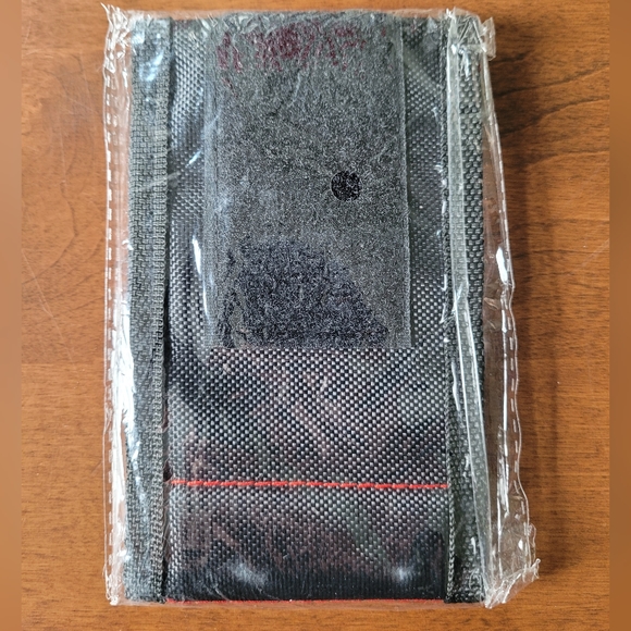 Magnetic Wristband - Picture 2 of 2